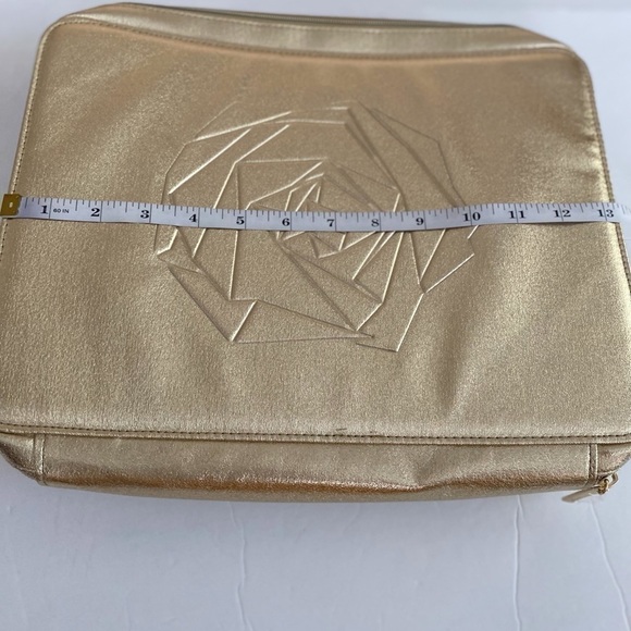 Lancôme Paris women’s cosmetics bags - Picture 3 of 10